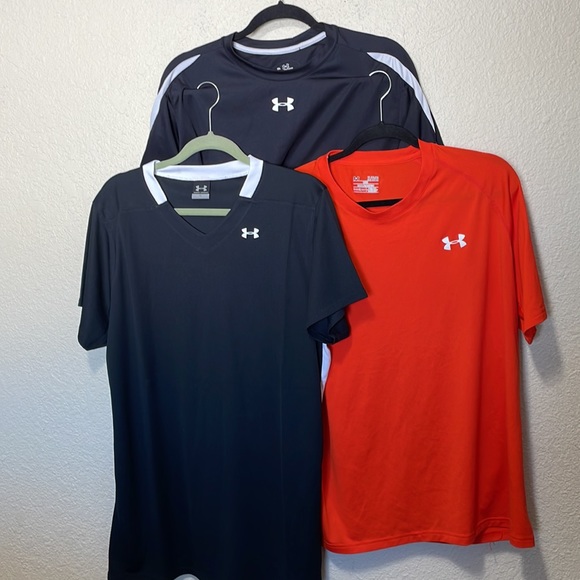 Under Armour Other - Under Armour Men's Tee Shirts. Very Good Condition. Lot Of 3. Size XL.